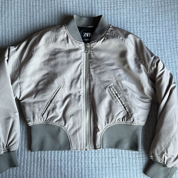 Zara | Bomber Jacket - Picture 2 of 4